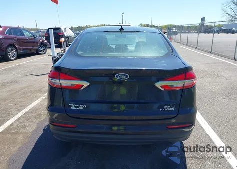 2019 Ford Fusion Hybrid Se z USA, uszkodzony, nr VIN 3FA6P0LU8KR192071